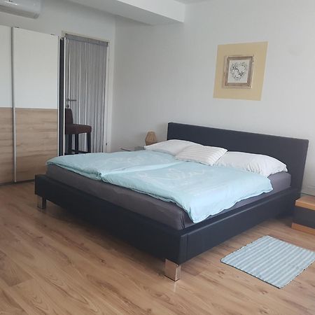 Hamo Apartments & Soba Lumbarda Zewnętrze zdjęcie