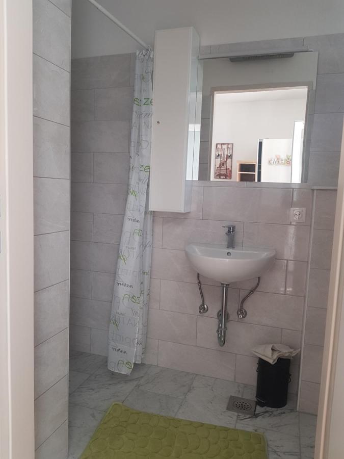 Hamo Apartments & Soba Lumbarda Zewnętrze zdjęcie