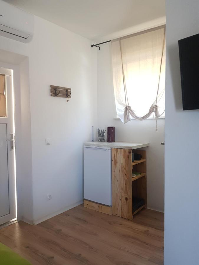 Hamo Apartments & Soba Lumbarda Zewnętrze zdjęcie