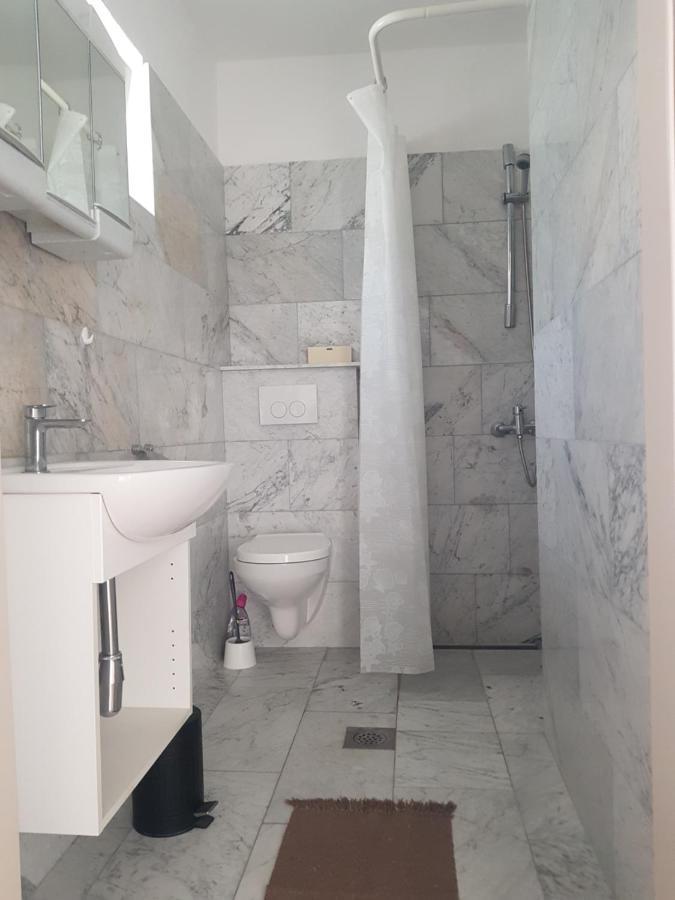 Hamo Apartments & Soba Lumbarda Zewnętrze zdjęcie